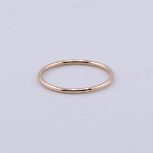 Dainty Gold-Filled Gold band