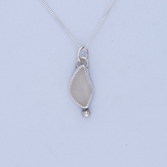 Sea Glass Pendant – Sterling Silver